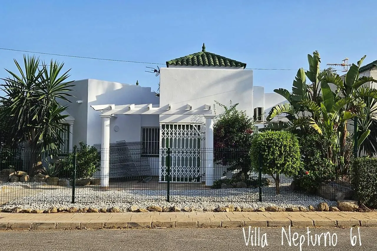 Casa Neptuno contacts